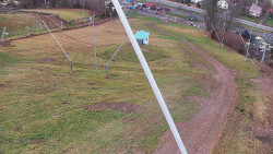 Spodní část sjezdovky skiareálu Karolinka