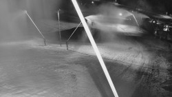 Spodní část sjezdovky skiareálu Karolinka