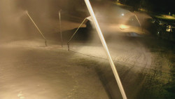 Spodní část sjezdovky skiareálu Karolinka