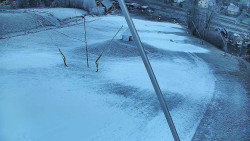 Spodní část sjezdovky skiareálu Karolinka