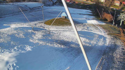 Spodní část sjezdovky skiareálu Karolinka