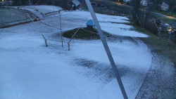 Spodní část sjezdovky skiareálu Karolinka