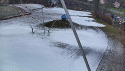 Spodní část sjezdovky skiareálu Karolinka