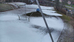 Spodní část sjezdovky skiareálu Karolinka