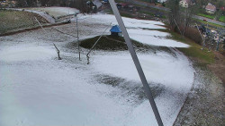 Spodní část sjezdovky skiareálu Karolinka