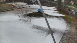 Spodní část sjezdovky skiareálu Karolinka