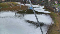 Spodní část sjezdovky skiareálu Karolinka