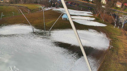 Spodní část sjezdovky skiareálu Karolinka