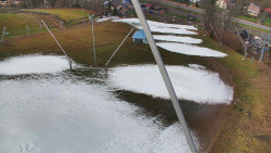 Spodní část sjezdovky skiareálu Karolinka