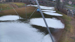 Spodní část sjezdovky skiareálu Karolinka