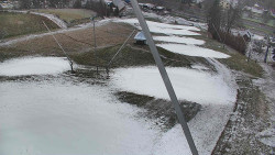 Spodní část sjezdovky skiareálu Karolinka