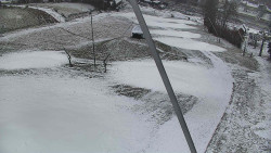 Spodní část sjezdovky skiareálu Karolinka