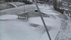 Spodní část sjezdovky skiareálu Karolinka