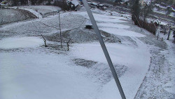 Spodní část sjezdovky skiareálu Karolinka