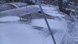 Spodní část sjezdovky skiareálu Karolinka