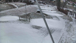 Spodní část sjezdovky skiareálu Karolinka