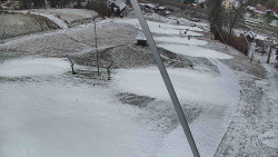 Spodní část sjezdovky skiareálu Karolinka