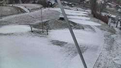 Spodní část sjezdovky skiareálu Karolinka