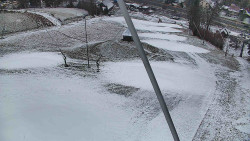 Spodní část sjezdovky skiareálu Karolinka