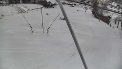 Spodní část sjezdovky skiareálu Karolinka