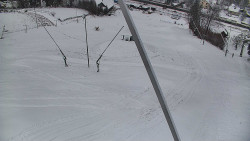 Spodní část sjezdovky skiareálu Karolinka