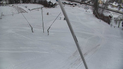 Spodní část sjezdovky skiareálu Karolinka