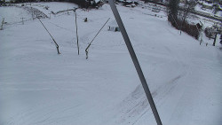 Spodní část sjezdovky skiareálu Karolinka