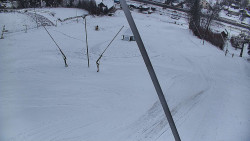 Spodní část sjezdovky skiareálu Karolinka