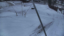 Spodní část sjezdovky skiareálu Karolinka