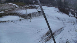 Spodní část sjezdovky skiareálu Karolinka