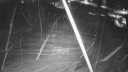 Spodní část sjezdovky skiareálu Karolinka