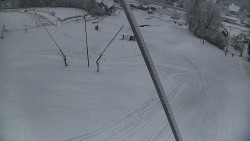 Spodní část sjezdovky skiareálu Karolinka