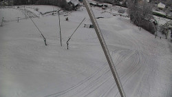 Spodní část sjezdovky skiareálu Karolinka