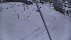 Spodní část sjezdovky skiareálu Karolinka