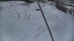 Spodní část sjezdovky skiareálu Karolinka