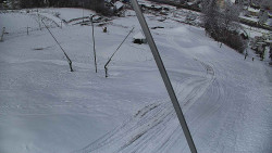 Spodní část sjezdovky skiareálu Karolinka