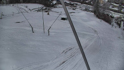 Spodní část sjezdovky skiareálu Karolinka