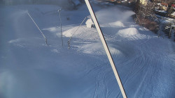 Spodní část sjezdovky skiareálu Karolinka