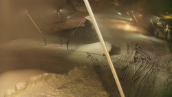 Spodní část sjezdovky skiareálu Karolinka