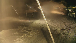 Spodní část sjezdovky skiareálu Karolinka