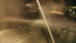 Spodní část sjezdovky skiareálu Karolinka