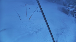 Spodní část sjezdovky skiareálu Karolinka