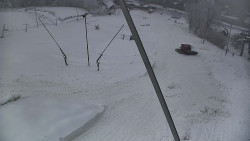 Spodní část sjezdovky skiareálu Karolinka