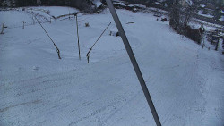 Spodní část sjezdovky skiareálu Karolinka