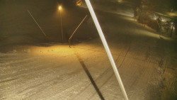 Spodní část sjezdovky skiareálu Karolinka