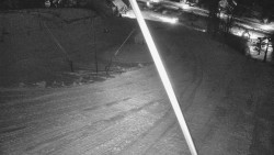 Spodní část sjezdovky skiareálu Karolinka