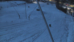 Spodní část sjezdovky skiareálu Karolinka