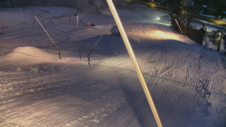 Spodní část sjezdovky skiareálu Karolinka