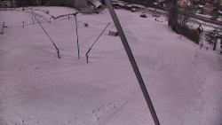 Spodní část sjezdovky skiareálu Karolinka