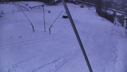 Spodní část sjezdovky skiareálu Karolinka